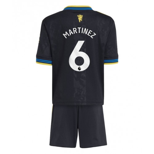 Manchester United Lisandro Martinez #6 Replika Tredje Tröja Barn 2025-26 Kortärmad (+ Korta byxor) Manchester United Lisandro Martinez #6 Replika Tredje Tröja Barn 2025-26 Kortärmad (+ Korta byxor)